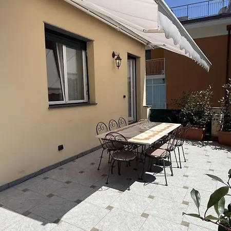 Casa Bianca Lejlighed *